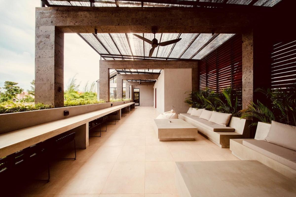Thehub Pererenan Coworking, Pool And Rooftop ชังกู ภายนอก รูปภาพ